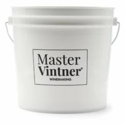 Master Vintner® 2 Gallon Bucket Fermentor