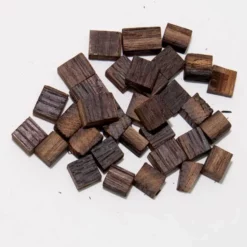 Oak Cubes - French Medium-plus Toast